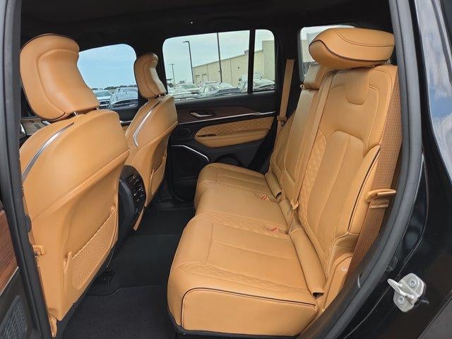 2023 Jeep Grand Cherokee Summit 4x4