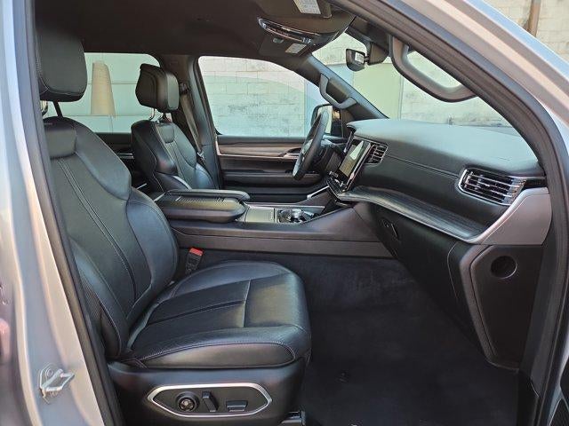 2024 Jeep Wagoneer L Series II 4x2 *Ltd Avail*