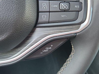 2024 Jeep Wagoneer L Series II 4x2 *Ltd Avail*