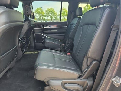 2022 Jeep Wagoneer Series II 4x2