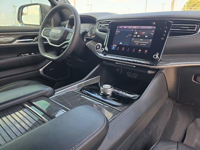 2022 Jeep Wagoneer Series II 4x2