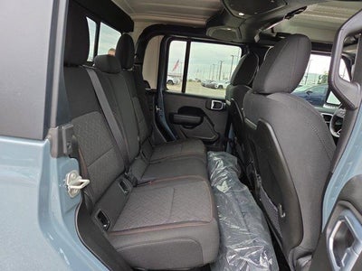 2024 Jeep Gladiator Mojave 4x4
