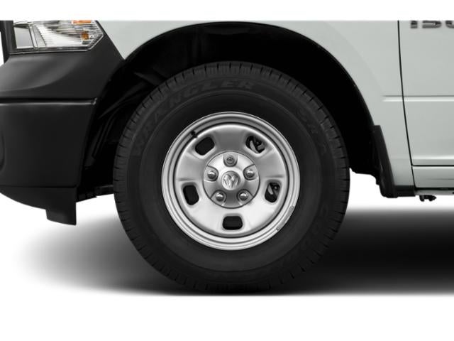 2014 RAM 1500 2WD Crew Cab 5.7 Ft Box Tradesman