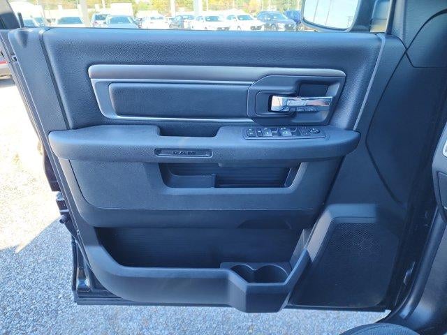 2024 RAM 1500 Classic Warlock 4x4 Crew Cab 5'7" Box