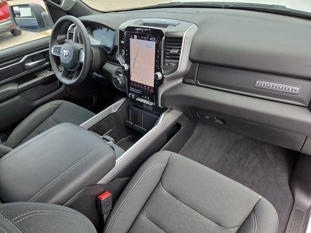 2025 RAM 1500 Big Horn 4x4 Crew Cab 5'7" Box