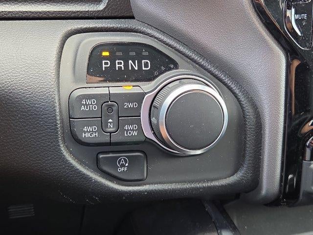 2025 RAM 1500 Big Horn 4x4 Crew Cab 5'7" Box