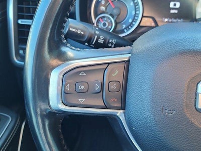 2022 RAM 1500 Laramie 4x4 Crew Cab 5'7" Box
