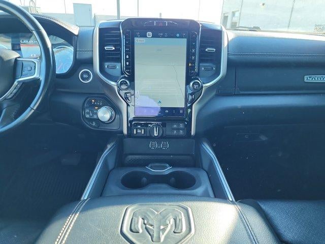 2022 RAM 1500 Laramie 4x4 Crew Cab 5'7" Box