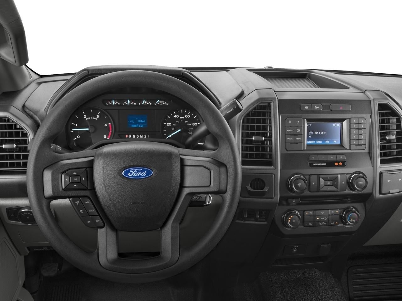 2017 Ford Super Duty F-350 DRW XL 4WD Crew Cab 8' Box