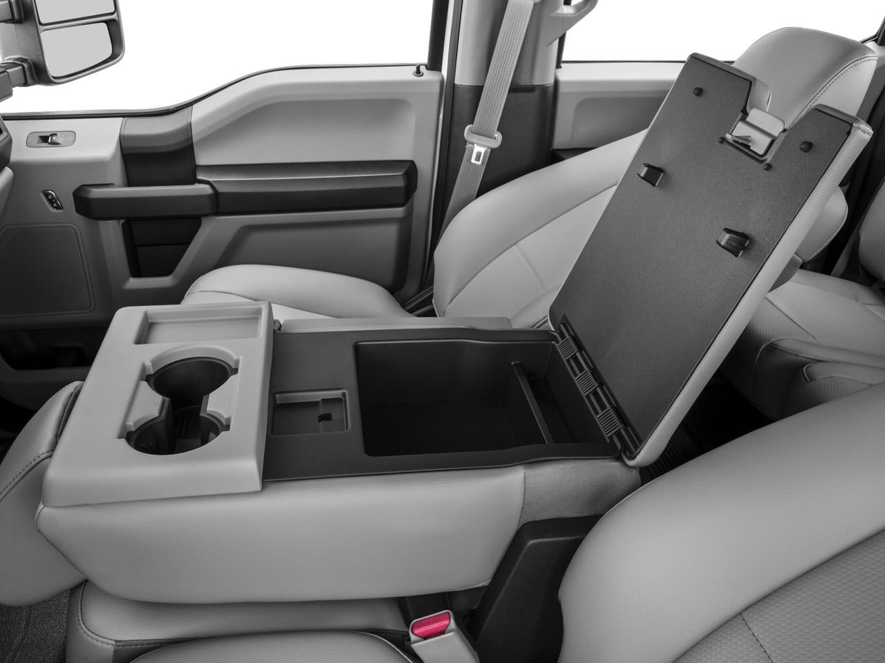 2017 Ford Super Duty F-350 DRW XL 4WD Crew Cab 8' Box