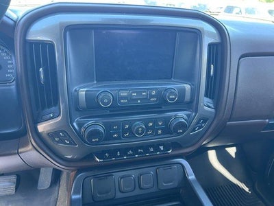 2015 Chevrolet Silverado 2500HD Built After Aug 14 Crew Cab Standard Box 4-Wheel Drive High Country