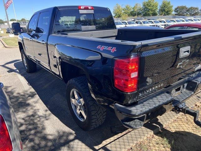 2015 Chevrolet Silverado 2500HD Built After Aug 14 Crew Cab Standard Box 4-Wheel Drive High Country