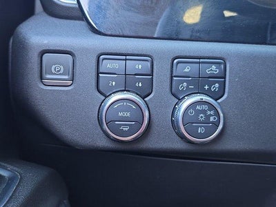 2024 GMC Sierra 1500 Crew Cab Short Box 4-Wheel Drive SLT