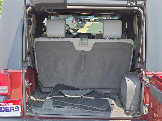 2008 Jeep Wrangler 4WD 2dr Sahara