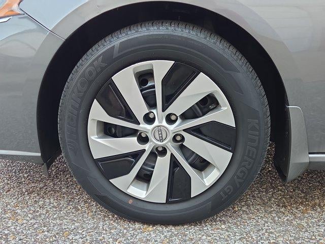 2024 Nissan Altima 2.5 S Sedan