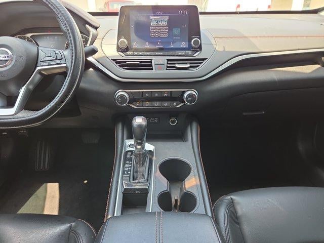 2022 Nissan Altima 2.5 SR Sedan
