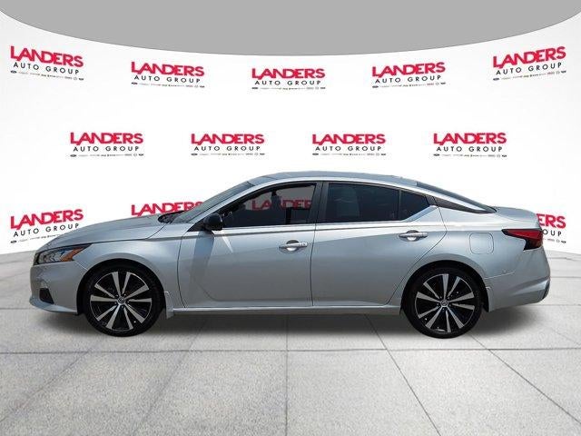2022 Nissan Altima 2.5 SR Sedan