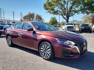 2023 Nissan Altima 2.5 SV Sedan