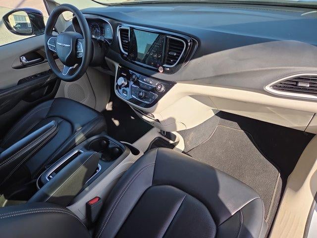 2024 Chrysler Pacifica Touring L FWD