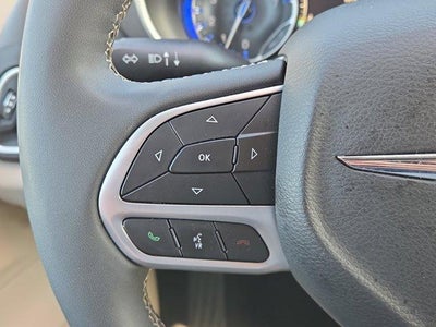 2024 Chrysler Pacifica Touring L FWD