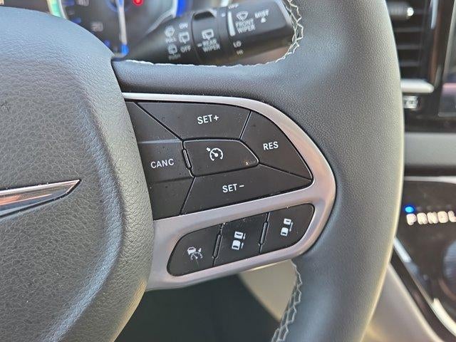 2024 Chrysler Pacifica Touring L FWD