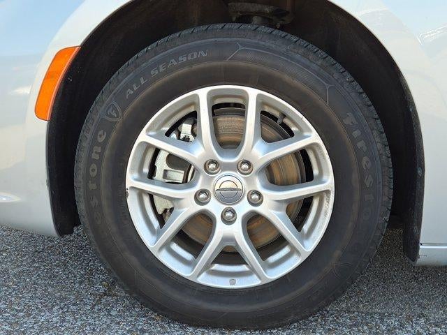 2024 Chrysler Pacifica Touring L FWD