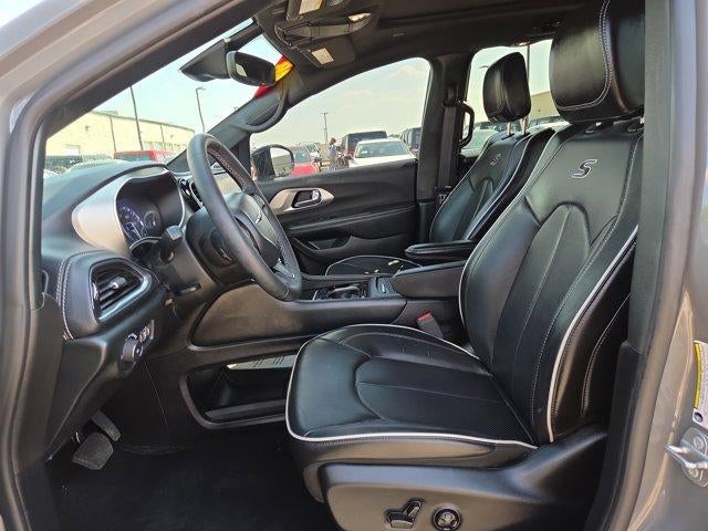 2024 Chrysler Pacifica Limited FWD