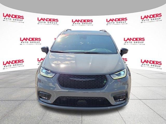 2024 Chrysler Pacifica Limited FWD