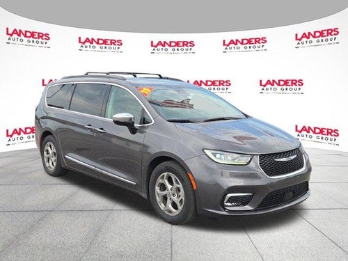 2023 Chrysler Pacifica Limited FWD