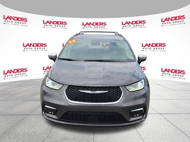 2023 Chrysler Pacifica Limited FWD