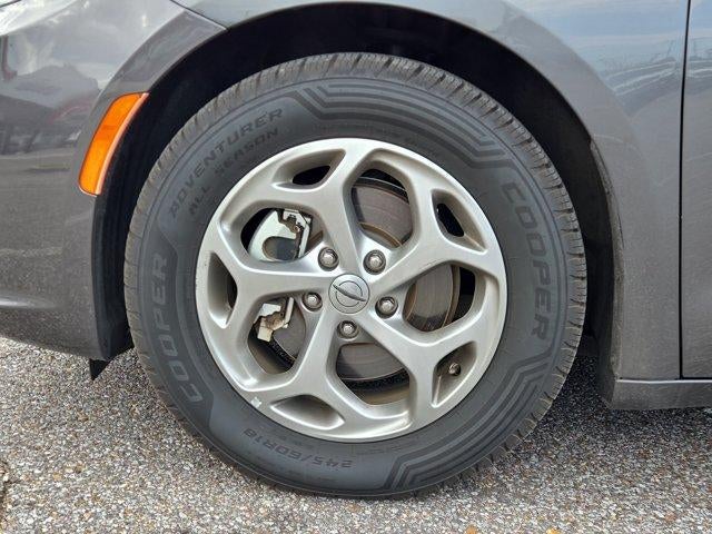 2023 Chrysler Pacifica Limited FWD