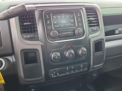 2018 RAM 2500 Tradesman 4x4 Crew Cab 6'4" Box
