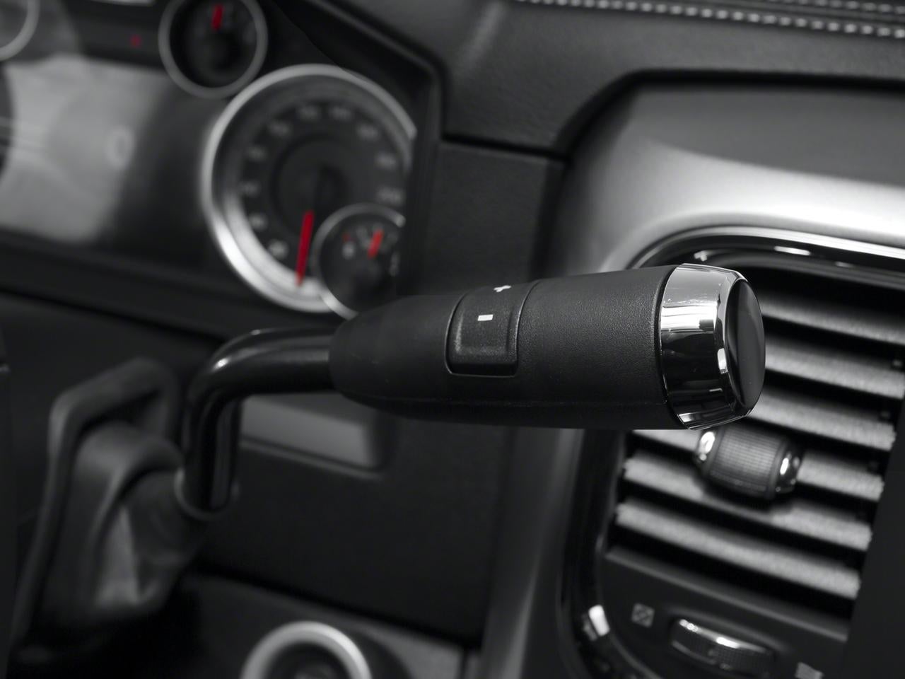 2016 RAM 2500 4WD Crew Cab 6.4 Ft Box Laramie