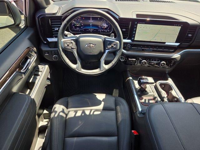 2025 Chevrolet Silverado 1500 Crew Cab Short Box 4-Wheel Drive LT Trail Boss