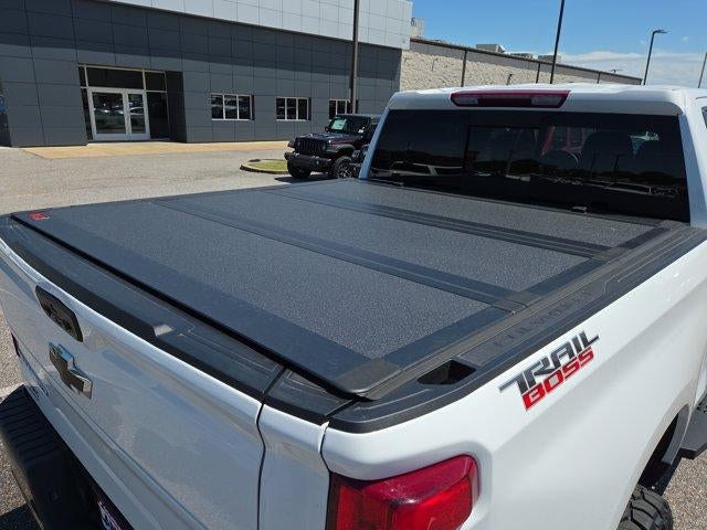 2025 Chevrolet Silverado 1500 Crew Cab Short Box 4-Wheel Drive LT Trail Boss