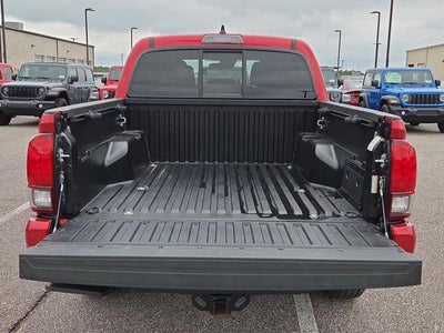 2023 Toyota Tacoma 4WD 4WD SR Double Cab 5' Bed V6 AT (GS)