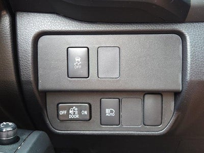 2023 Toyota Tacoma 4WD 4WD SR Double Cab 5' Bed V6 AT (GS)