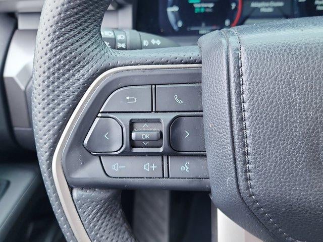 2024 Toyota Tacoma 2WD 2WD SR5 Double Cab 5' Bed AT (SE)