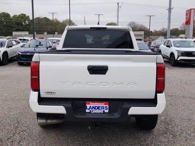 2024 Toyota Tacoma 2WD 2WD SR5 Double Cab 5' Bed AT (SE)