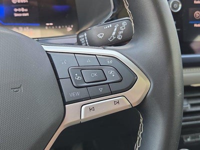 2024 Volkswagen Taos SE 4MOTION