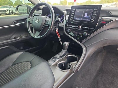 2023 Toyota Camry SE Nightshade Auto (Natl)