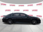 2023 Toyota Camry SE Nightshade Auto (Natl)