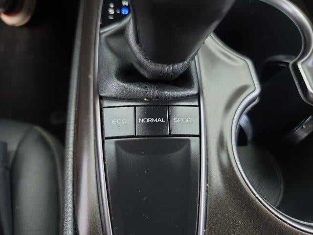 2023 Toyota Camry SE Nightshade Auto (Natl)