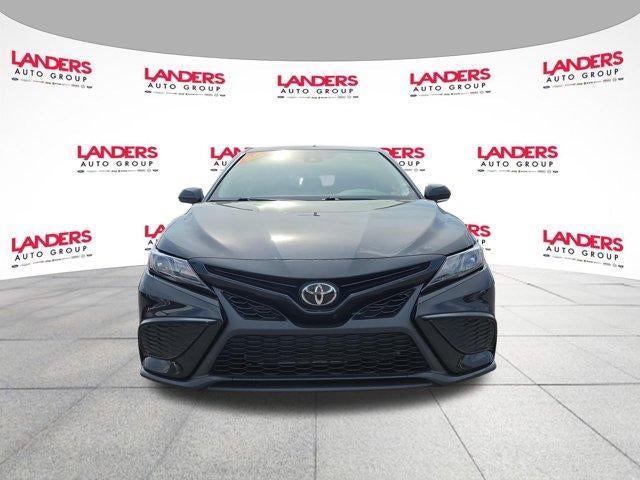2023 Toyota Camry SE Nightshade Auto (Natl)