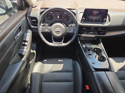 2023 Nissan Rogue FWD SV