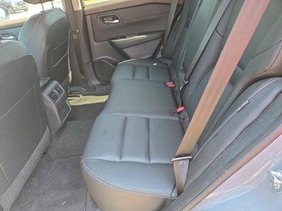 2023 Nissan Rogue AWD SL