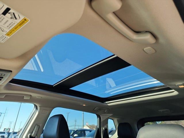 2023 Nissan Rogue AWD SL