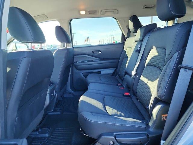 2022 Nissan Pathfinder SV 2WD