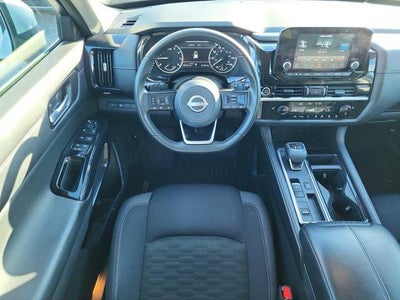 2022 Nissan Pathfinder SV 2WD