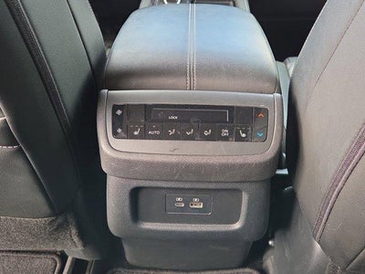 2024 Nissan Pathfinder SL 2WD